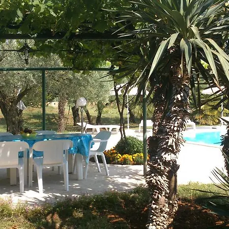 فندق مبيت وإفطار Pansion Margerita 3*