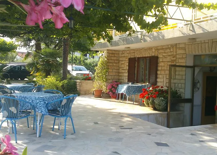 B&B Pansion Margerita 포레치